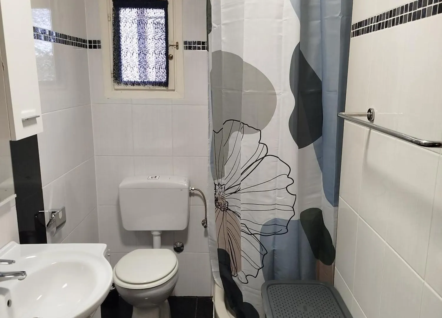 Apartment Jazbina 풀라